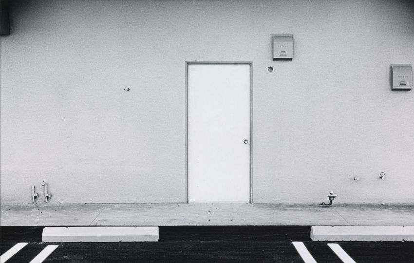 Lewis Baltz, Laguna Niguel, 1970. Laguna Art Museum Collection, Anonymous gift, in memory of Beula Prince.