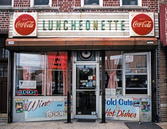 Luncheonette © Store Front II, James & Karla Murray courtesy of Clic Gallery
