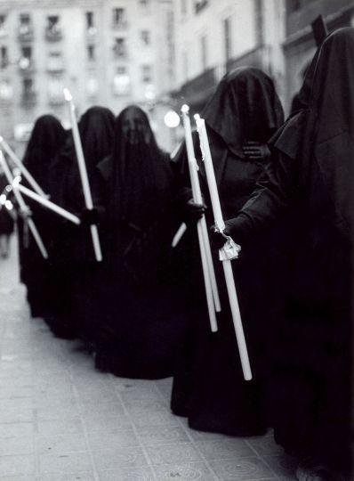 Procesion Barcelona, 1957 © Terré