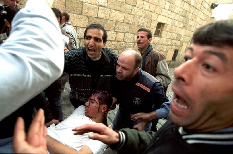 Jerusalem, Israel. Dec. 2000.rnSecond Intifada. Friday demonstration near Lions Gate of the Old City. Three Palestinians are killed this day © Thomas Haley