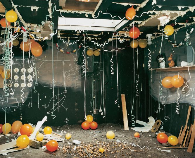 Untitled IV (balloons) © Anne Hardy, courtesy Maureen Paley, London and ArtSway