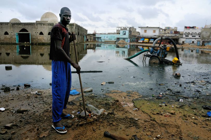 © Elise Fitte-Duval, Vivez les pieds dans l'eau, 2009