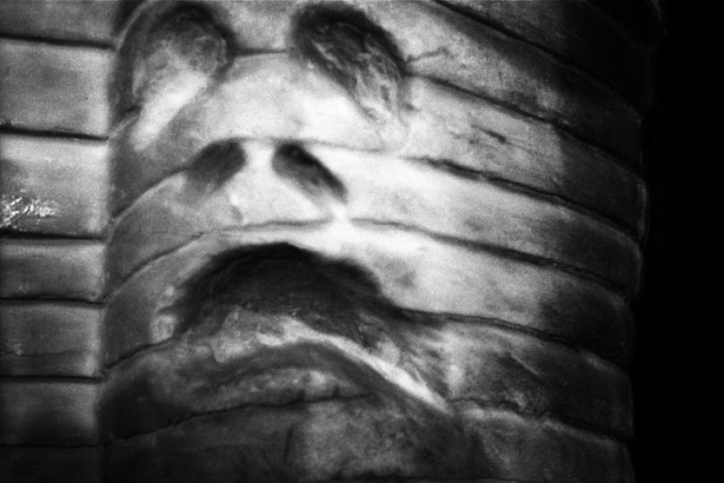 Seu0301rie Good dog, 2008 © Yusuf Sevincli - Courtesy Galerie Les filles du Calvaire, Paris