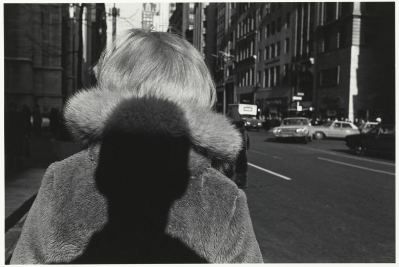 New York City, 1966rnGelatin silver print, Baryt paper (card) 21.9 x 32.8 cm (image)rnOn permanent loan from Siemens AG, Munich, to the Sammlung Moderne Kunst since 2003rn© Lee Friedlander