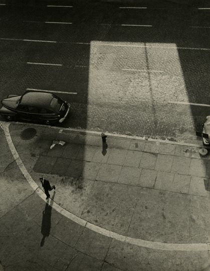 Gita Lenz, Street Scene (Carmine Street & 7th Avenue, NY), late 1940 - 1950s, Courtesy Gitterman Gallery