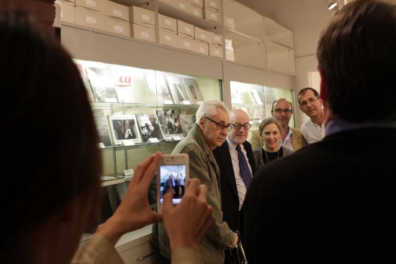 Last photos in the Gallery © Bob McNeely