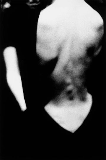 Torso © Wendy Paton from Visages de Nuit published by Kehrer Verlag