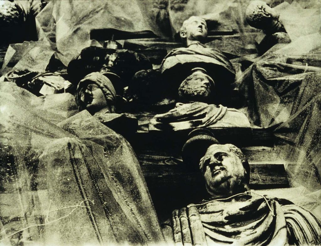 Deborah Turbeville -Unseen Versailles - The Eye of Photography