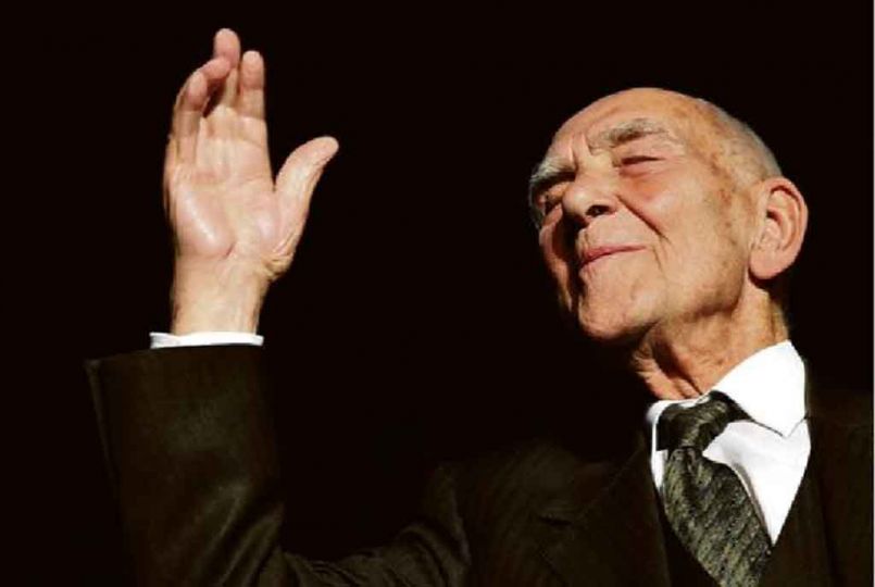 Libération.  Strasbourg. Stéphane Hessel en Février 2011.   Photo Badias / Andia.