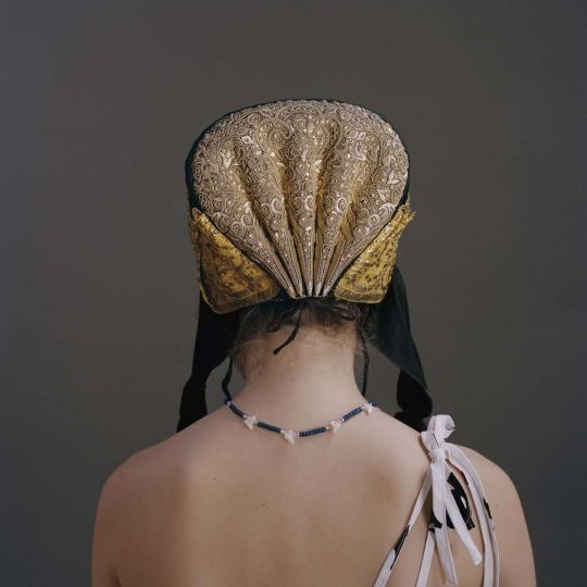 Trine Su00f8ndergaard, Guldnakke #8, 2013, archival fiber print, 60 x 60 cm edition of 5, courtesy Martin Asbu00e6k Gallery