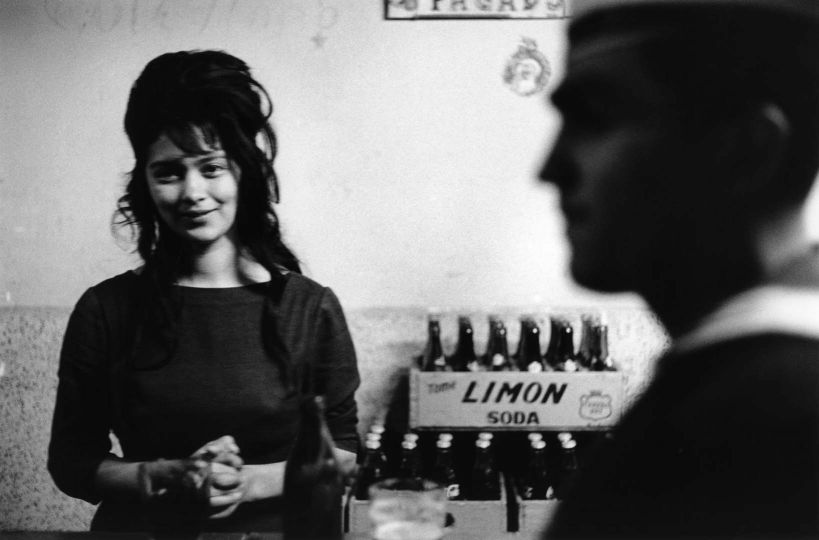 Bar, Valparaíso, Chili, 1963 © Sergio Larrain/Magnum Photos