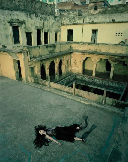 Izima Kaoru,  #482, Kimura Yoshino wears Alexander McQueen, 2007, Diasec, 180 x 150 cm, Ed 5