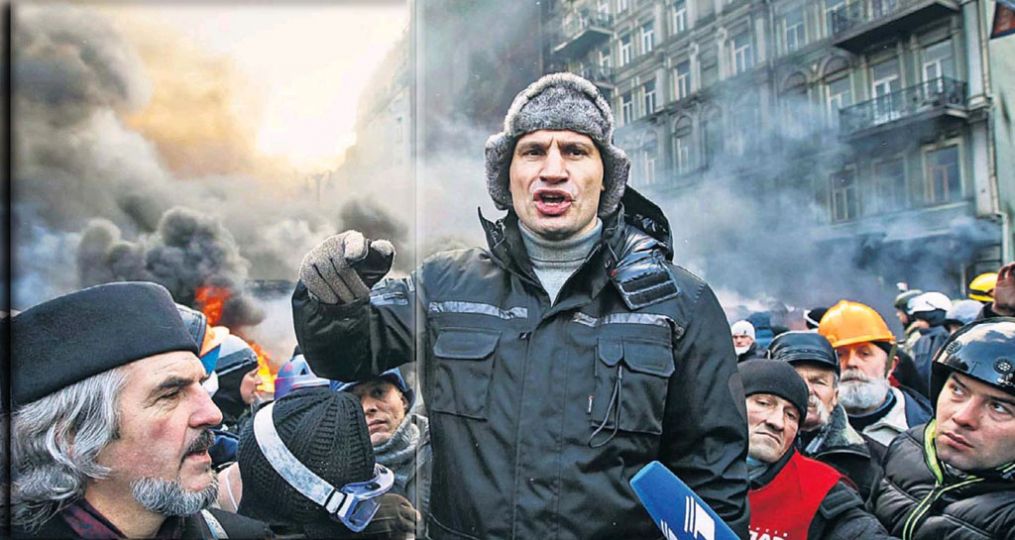 The Times. Kiev. Vitaly Klitschko, boxeur et leader de l'opposition fait un appel au calme aux manifestants.  © Vasily Fedosenko/Reuters.