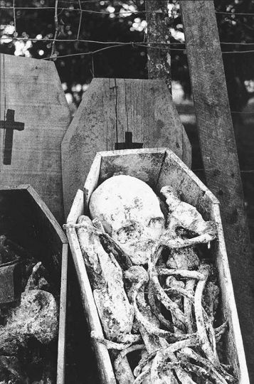 Atrocity- a Castro rebel buried alive by Batista  © 2005 by Charles Harbutt.  All rights reserved.