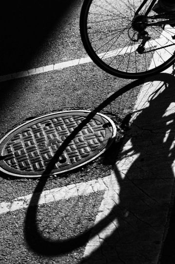 Bicycle © Ralph Gibson
