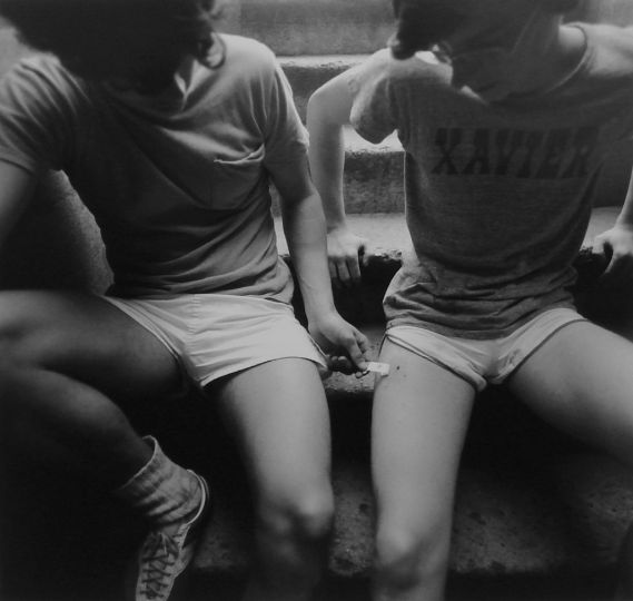Teenage Runners, New York City, 1975 © Arthur Tress, courtesy Galerie Esther Woerdehoff