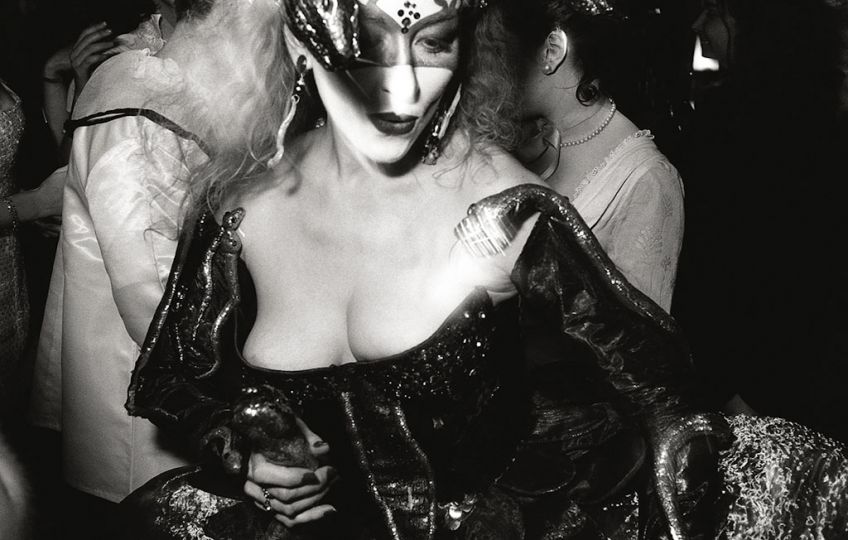 Fête chez Régine, Paris, 1994. © Marie-Paule Nègre