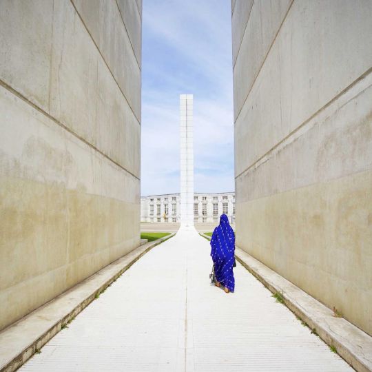 © Serge Najjar