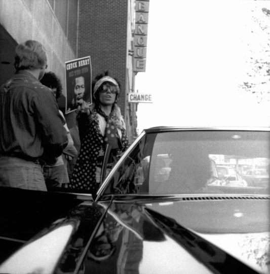 Keith Richards, Bruxelles, 1976 ©Dominique Tarlé / La Galerie de l'Instant, Paris