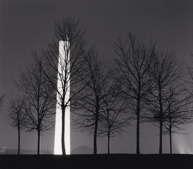 Place de la Concorde, Study 2, Paris, France. 1988 © Michael Kenna - musée Carnavalet