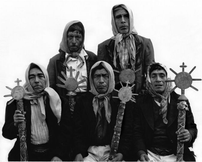 Cofrades Mayordomes, Nebaj, 1989 © Daniel Chauche