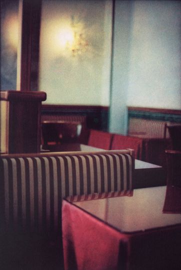 Iralie, Milan, 2008 © Bernard Plossu