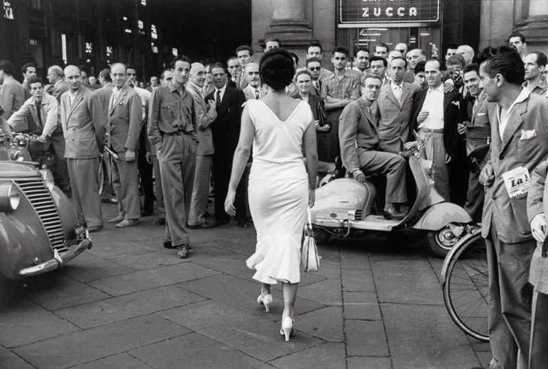 Mario De Biasi
Gli italiani si voltano
Milano 1954
© Archivio De Biasi
