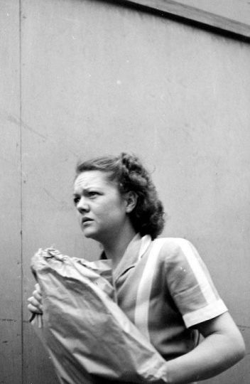 Walker Evans, Labor Anonymous, Détroit, 1946, magazine Fortune. Avec l'aimable autorisation du Metropolitan Museum, New York