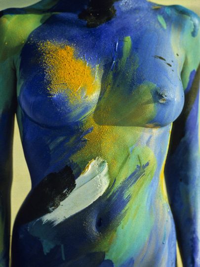 Painted_by_Kodak_Switzerland_1987_BodyPaint_byHansFeurer_Model_GittaSack(4)n