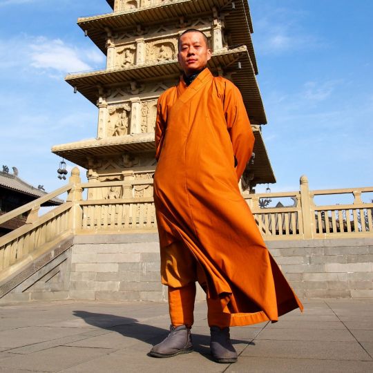 Wui bing Moine bouddhiste Près de Datong et du fameux site des grottes de Yungang, Chinen