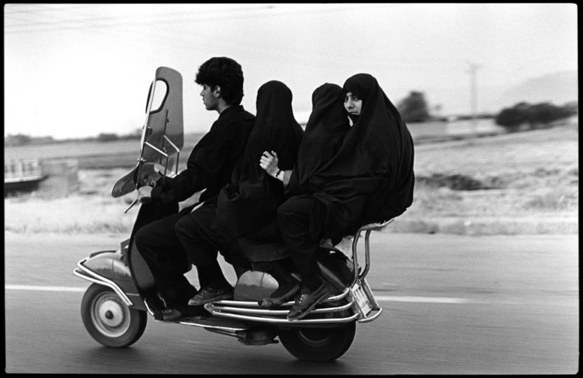 Shahr Rey. Four seater motorbike. 1997 © Abbas / Magnum Photos