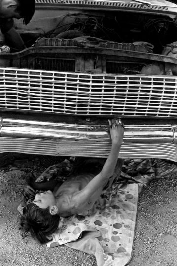 William Gedney, Kentucky, 1972 Vintage gelatin silver print, printed 1973, 10 X 6 3/4 inches