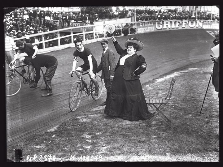 La bicyclette. Pionniers du sport. Fonds Rol © Bibliothèque nationale de France