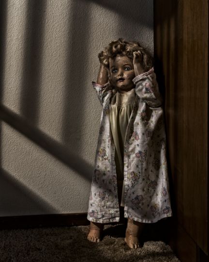 © Kathy Curtis Cahill, Stop!
