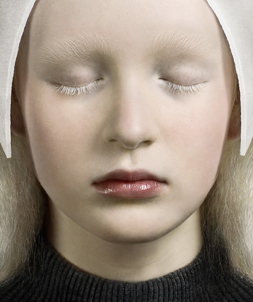 Justine Tjallinks, Jeweled - L'Œil de la Photographie Magazine