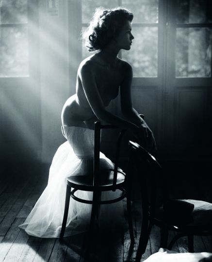 Nude Ivry-sur-Seine, 2015 from the book Personal © Vincent Peters