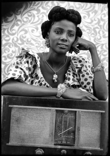 Courtesy: CAAC – The Pigozzi Collection & Galerie Nathalie Obadia Paris/Bruxelles. ©Seydou Keïta/SKPEAC