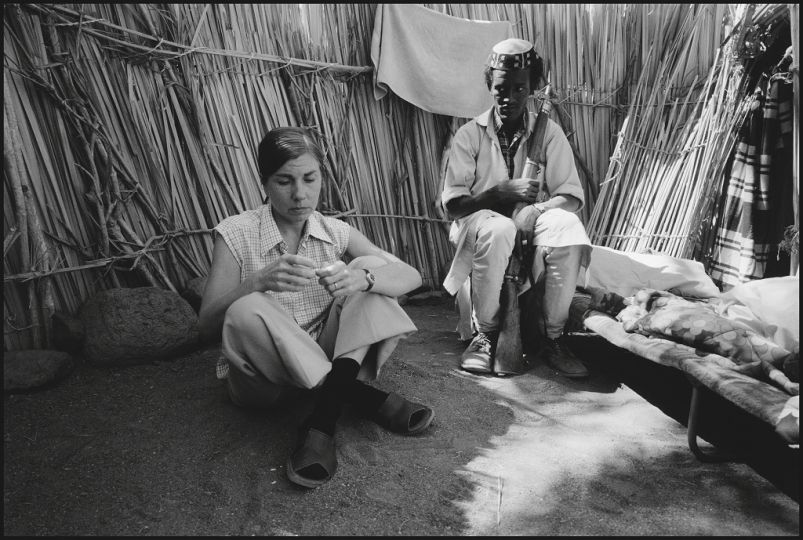 © Depardon / Gamma, Françoise Claustre, Tibesti, Tchad, 1975.