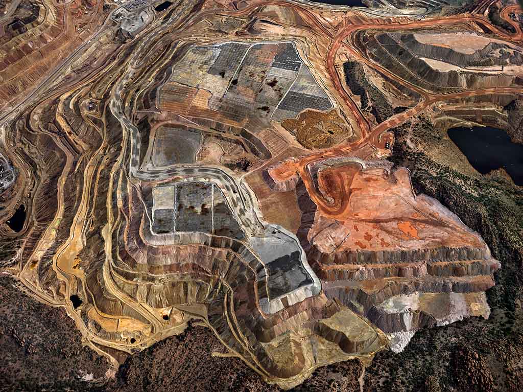 The Industrial Sublime: Edward Burtynsky Takes the Long View