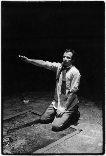 Beard directs installation traffic: Langelle’s photo appeared in Peter Beard Volume II, Taschen (2006) © Orin Langelle
