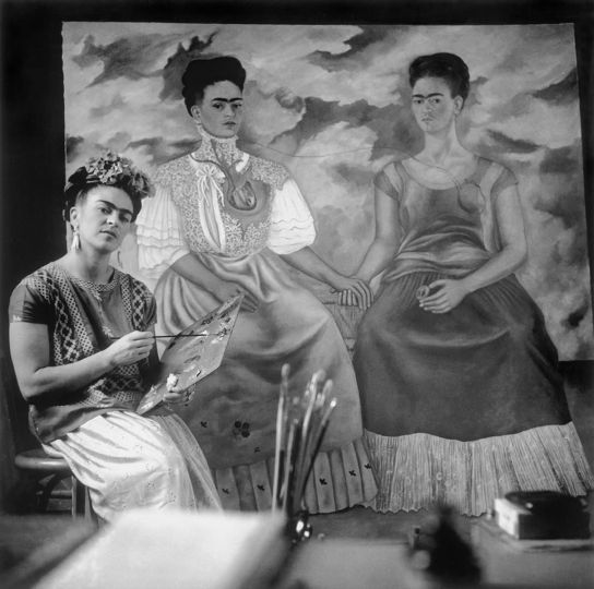 Nickolas Muray, “Frida and Diego with Gas Mask,” 1938, Courtesy of the Estate and PDNB Gallery, Dallas, TX