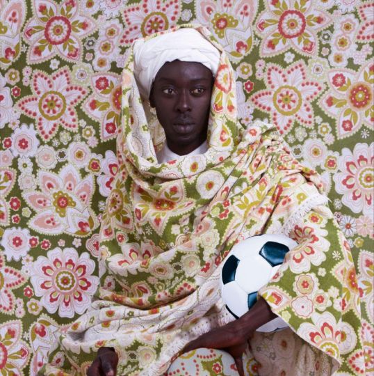 El Moro, 2014 © Omar Victor Diop, courtesy MAGNIN-A gallery, Paris.