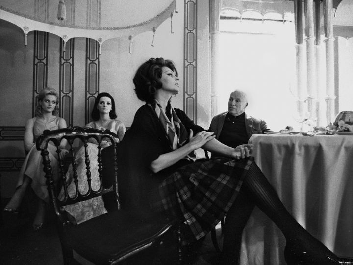 Charlie Chaplin and Sophia Loren London 1966 “A Countess From Hong Kong” © Douglas Kirkland