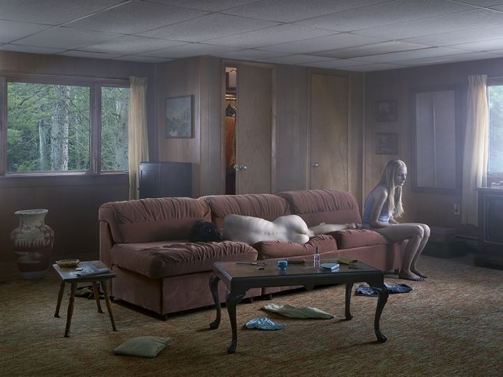 The Den, 2013 © Gregory Crewdson. Courtesy Gagosian and Galerie Templon