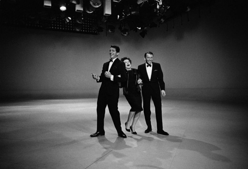 Judy Garland with Sinatra and Martin © Douglas Kirkland