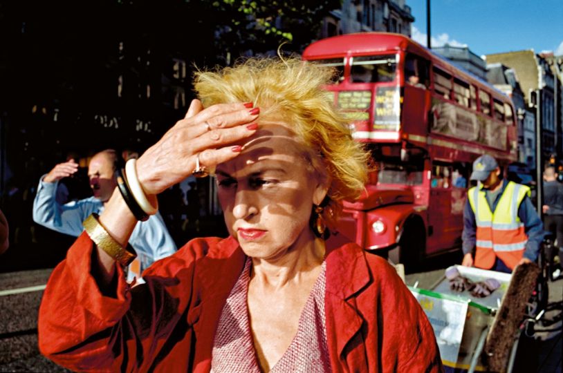 GB. England. London. 2004. Oxford Street. © Matt Stuart