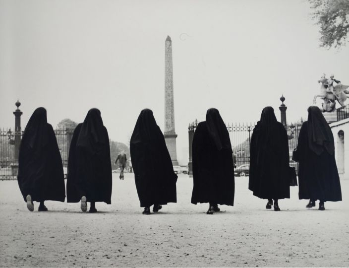 Place de la Concorde, Paris, 1957 ©Neil Libbert. Courtesy of Michael Hoppen Gallery