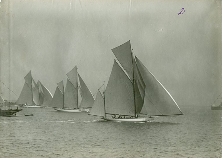 Sailing race. Before the start England, Cowes,1909 Russian State Archive of the Navy