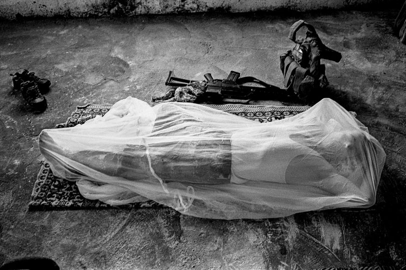 Peshmerga au repos sur l'une des bases militaires entourant Hawija, dernier bastion djihadiste en Irak, province de Kirkouk, septembre 2017 © Matthieu Chazal