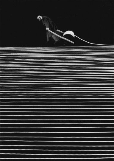 Les fils du temps © Gilbert Garcin
